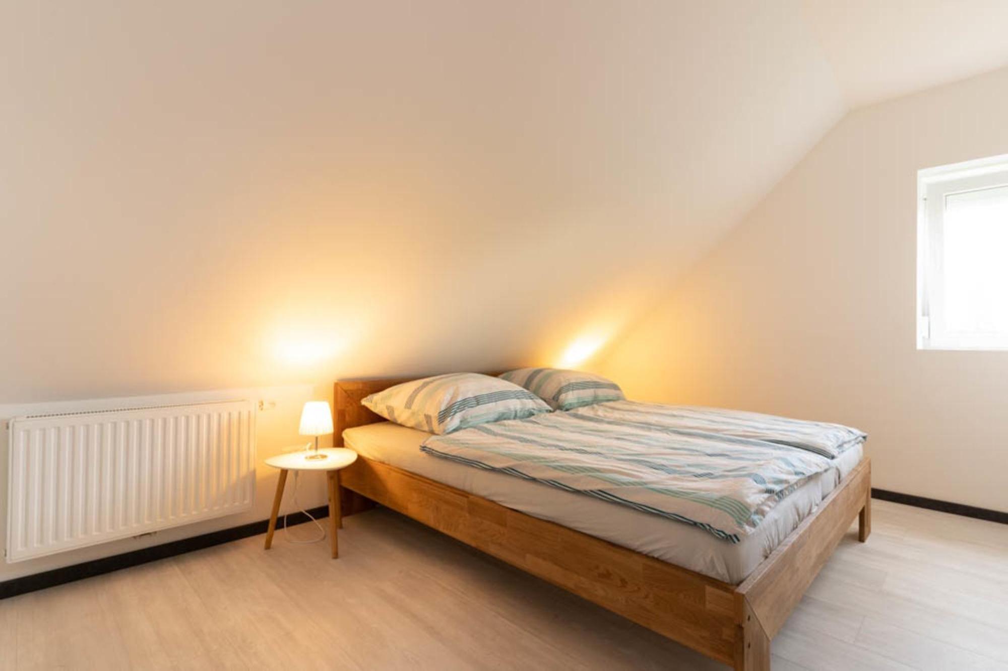 Ferienwohnung 140 Qm Ostfrieslandnordsee Fuer 1-6 Personen - Suedbrookmerland エクステリア 写真