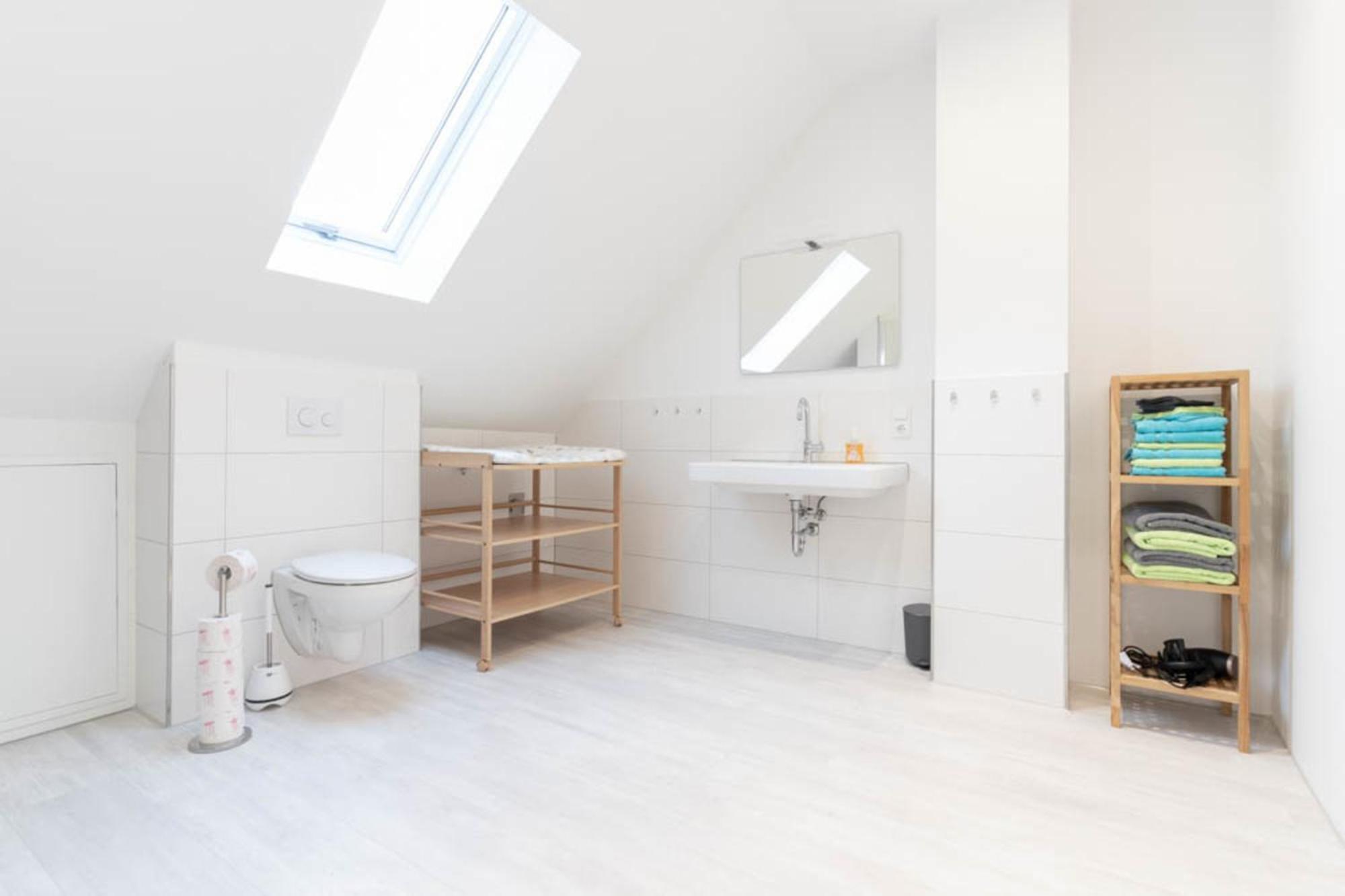 Ferienwohnung 140 Qm Ostfrieslandnordsee Fuer 1-6 Personen - Suedbrookmerland エクステリア 写真