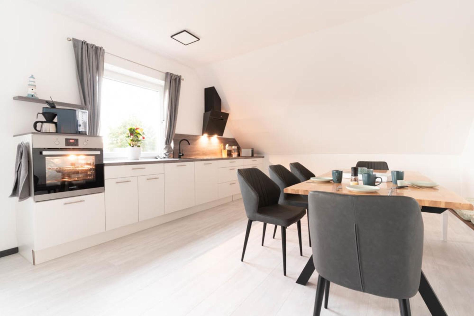 Ferienwohnung 140 Qm Ostfrieslandnordsee Fuer 1-6 Personen - Suedbrookmerland エクステリア 写真